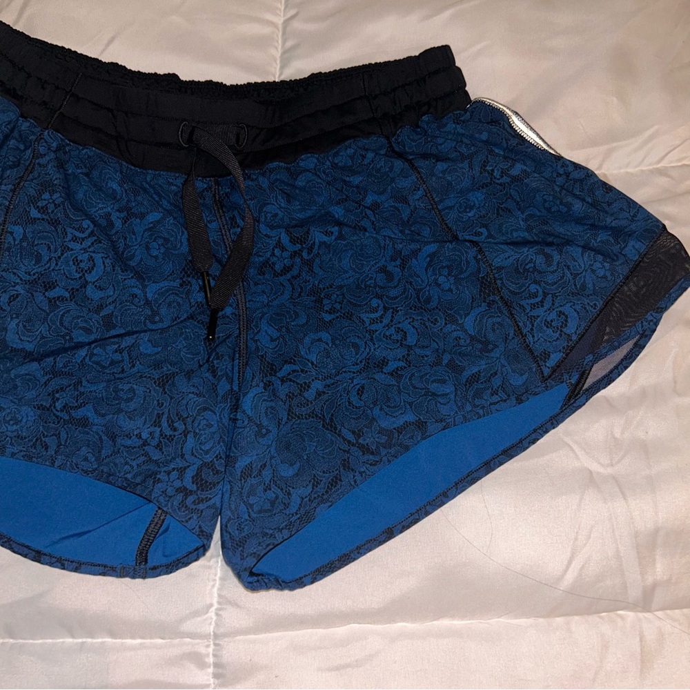 Lululemon Hotty Hot High Rise Shorts - Picture 3 of 10